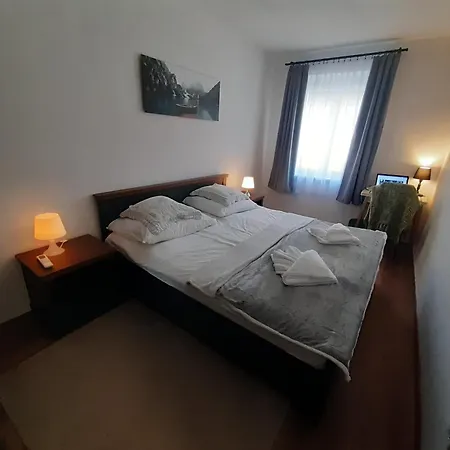 Uj Kapu At The Danube Apartament Győr